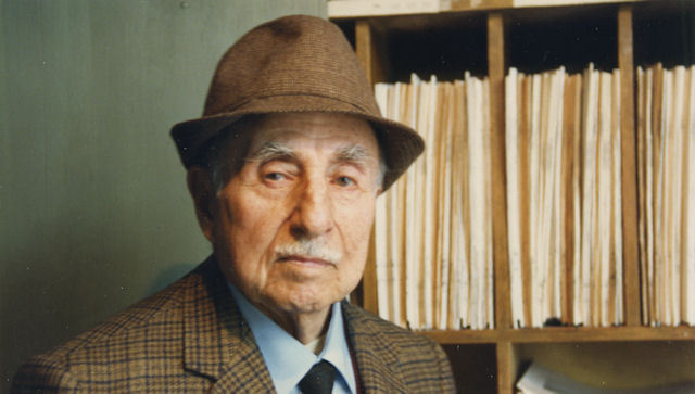 zekisayar02.jpg