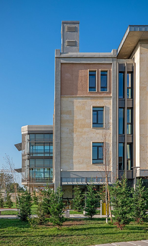 Mi_mar-Mimarlik---FSMVU-Topkapı-Campus-10.jpg