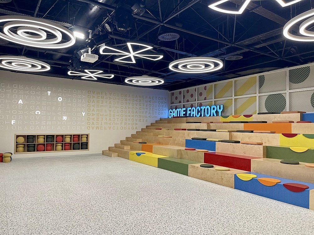 GAME FACTORY_I-AM_Özdilek_72dpi_9.jpg