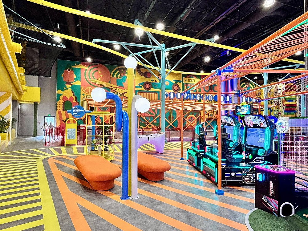 GAME-FACTORY_I-AM_Özdilek_72dpi_12.jpg