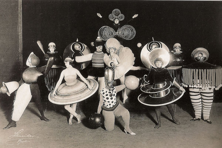 karl_grill_bauhaus_res.jpg