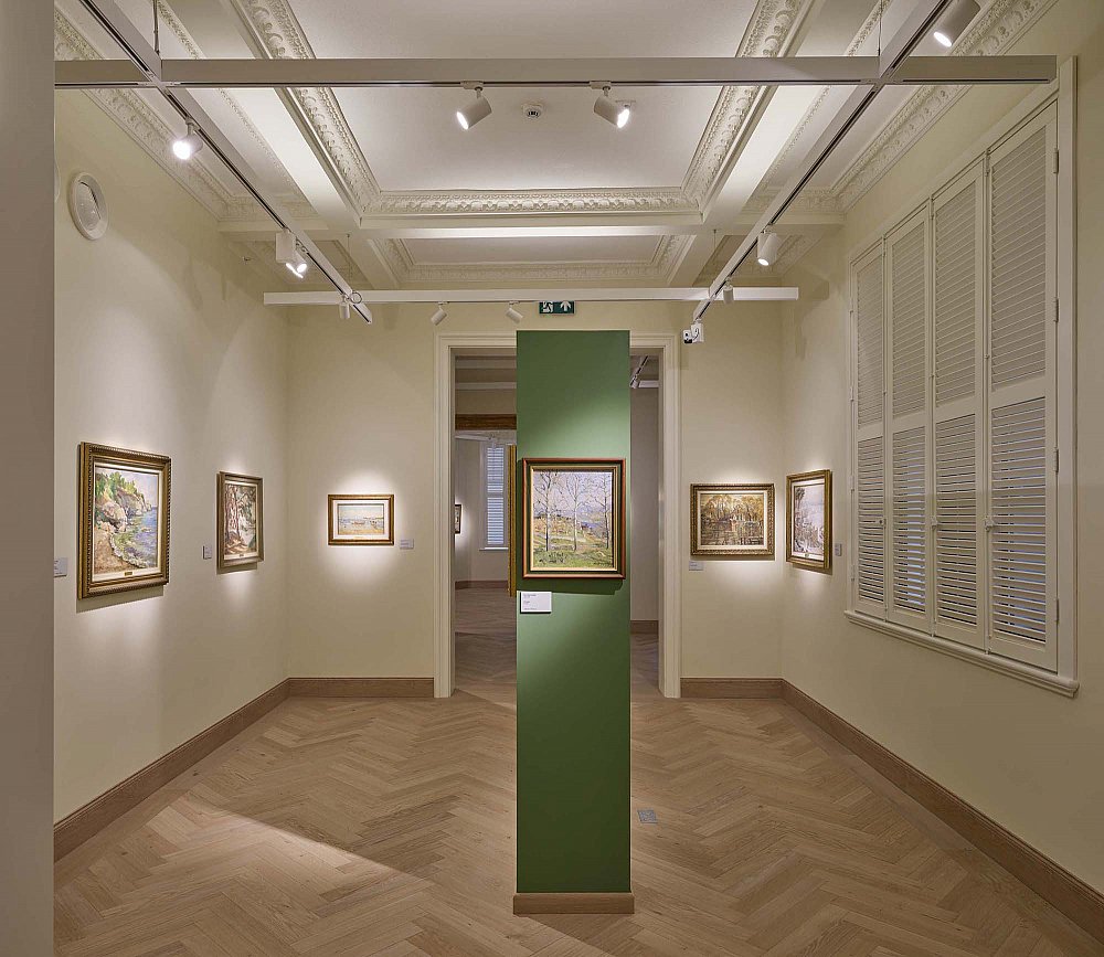 Interior 15.jpg