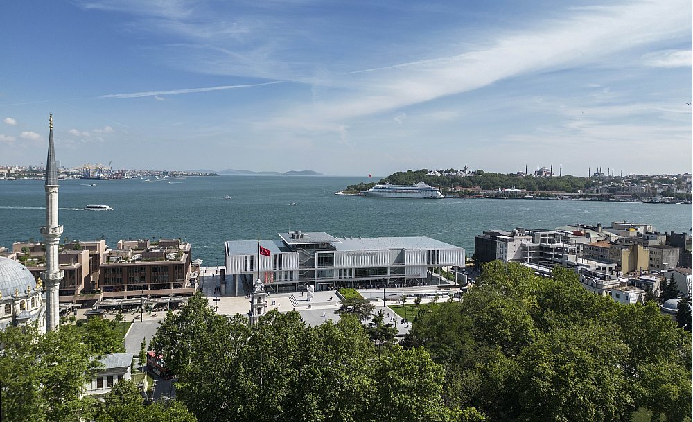 Istanbul Modern, Photo by Enrico Cano, 2023.jpg