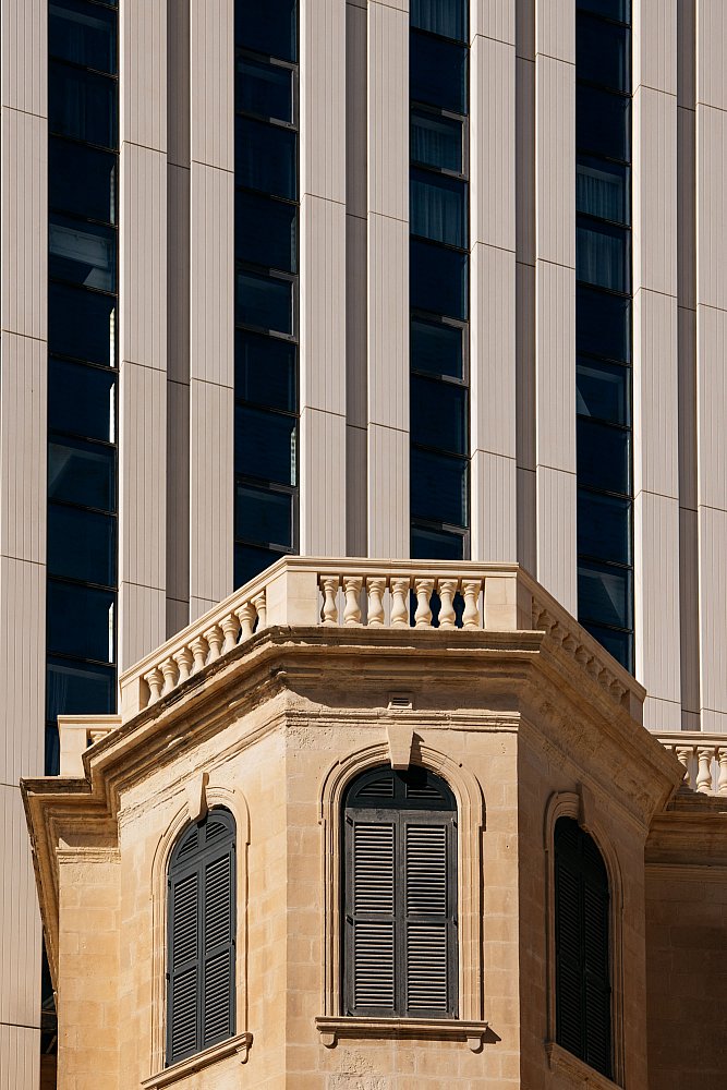008qMEMalta-Mercury Towers Facade.jpg