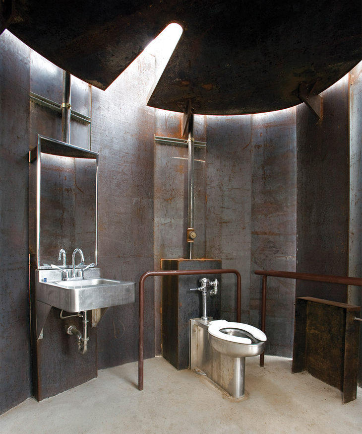 trail-restroom-9.jpg