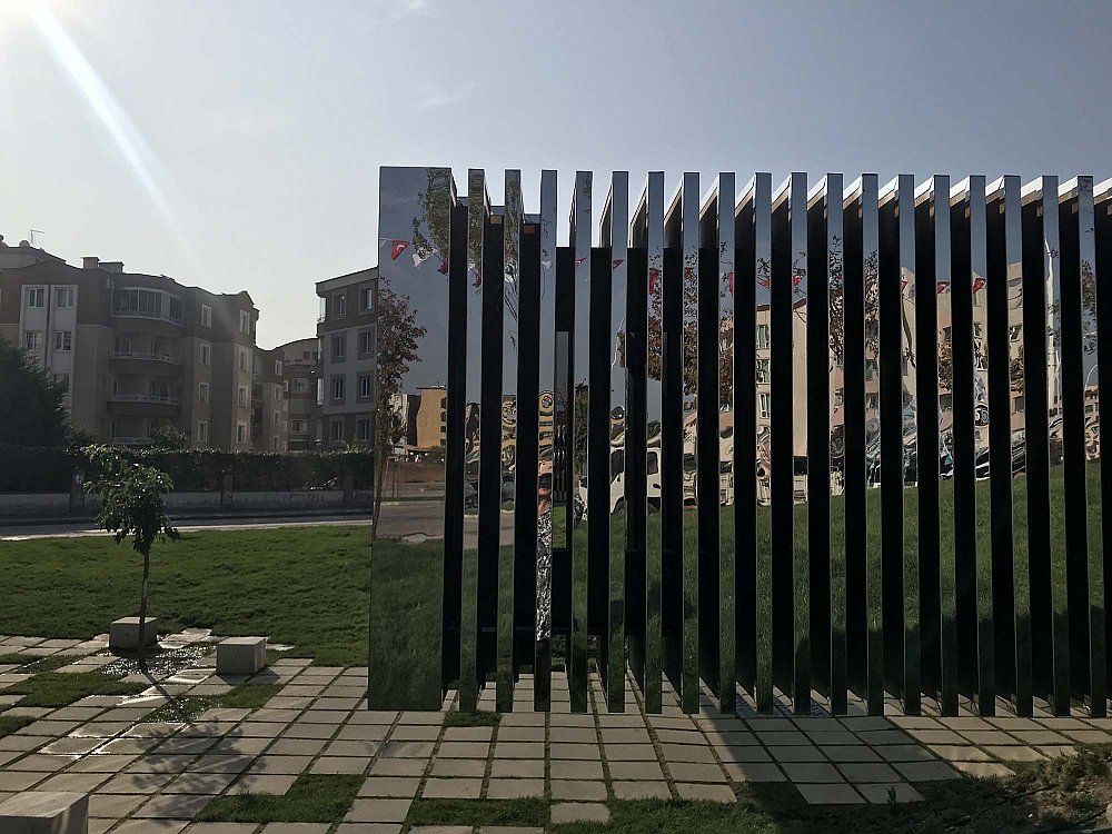 010.jpg