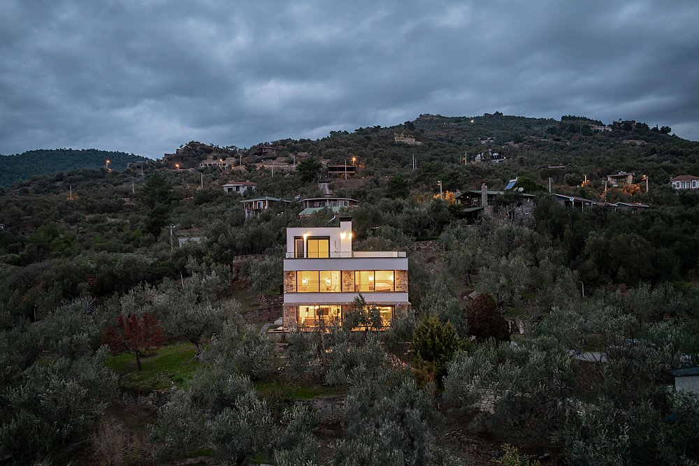 Studio OM_Sazlı DY Evi 02 © Hacer Bozkurt_0003.jpg