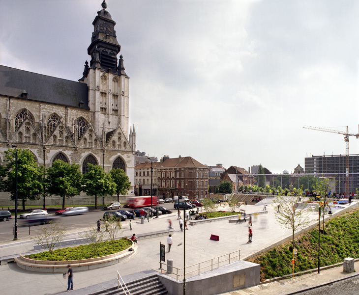 UrsulinesSquarePublicSpace.jpg