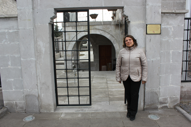 eda-velibaşoğlu_söyleşi.jpg