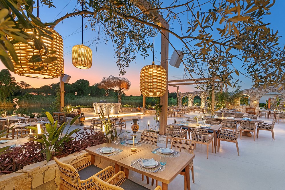 Titanic Deluxe Golf Belek_Yamas Restaurant (5).jpg