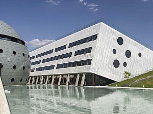05.jpg