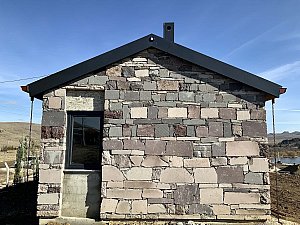 bas_evi (2).jpg