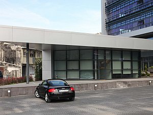 Ibb Kasimpasa Beyaz Masa Binasi