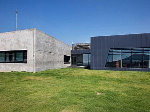 00 (2).jpg