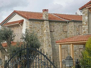 P10-05.jpg