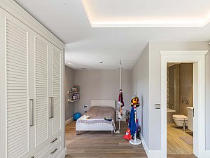 1 (11).jpg