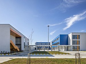 01-Tacettin Aslan Mesleki ve Teknik Anadolu Lisesi.jpg