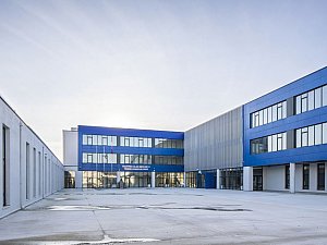 04-Tacettin Aslan Mesleki ve Teknik Anadolu Lisesi.jpg
