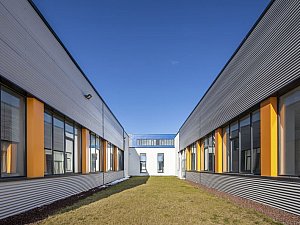 20-Tacettin Aslan Mesleki ve Teknik Anadolu Lisesi.jpg