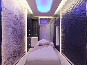 008-LONGLIFE HEALTH SPA_CABINA CORPO_01.jpg