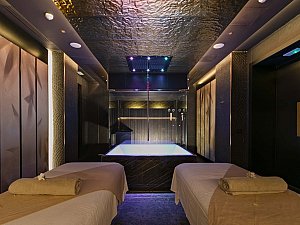 016-LONGLIFE HEALTH SPA_SPA SUITE SAUNA_03_B.jpg