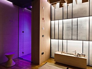 024-LONGLIFE HEALTH SPA_CABINA SHIATSU_02.jpg
