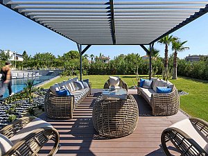 BAD-VillaMass_11-a.JPG