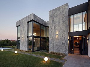 BAD-VillaMass_16-a.jpg