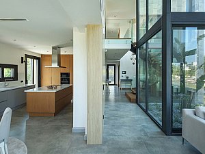 BAD-VillaMass_32-a.jpg