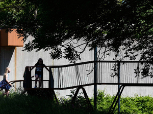 the-loop-holscher-nordberg-architects-intervention-vaerebro-park-social-housing-development-steel_dezeen_1568_3.jpg