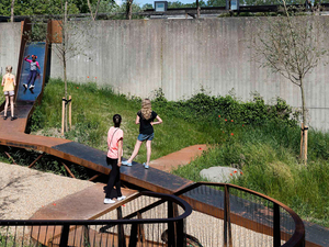 the-loop-holscher-nordberg-architects-intervention-vaerebro-park-social-housing-development-steel_dezeen_1568_6.jpg