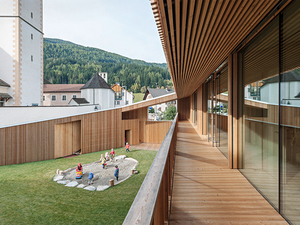 feld72-kindergarten-valdaora-di-sotto-tyrol-designboom-03.jpg