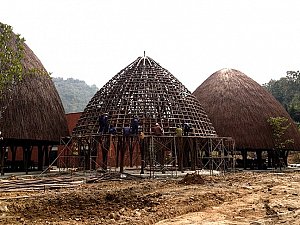 Vietnamda Bambu Kuleler 