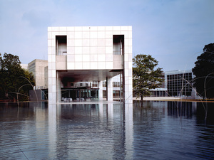 MOMA_GUNMA_MAIN.jpg