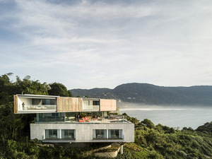 peninsula house.jpg