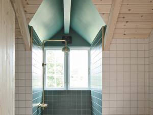 Bakkedraget 12 - Bathroom 01 - Cottage - Photo_Laura Stamer.jpg