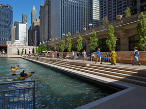 ChicagoRiverwalk_KateJoyce_07.jpg