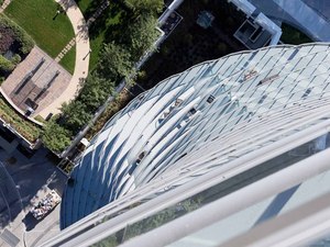 MAD_05049_Absolute Towers_p_06_dayview_by Iwan Baan_small.jpg
