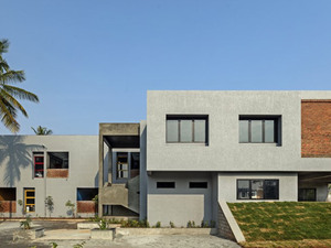 07 - East View showing the entire block.jpg