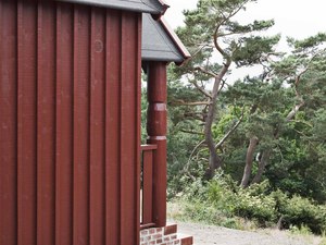 Bakkedraget 16 - Courtyard and portico - Cottage - Photo_Laura Stamer.jpg