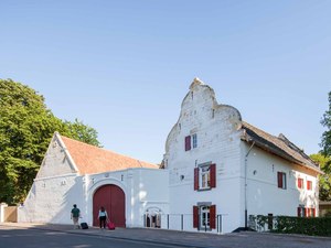 06_St Gerlach pavilion and manor farm_Photo by Mecanoo architecten2000.jpg