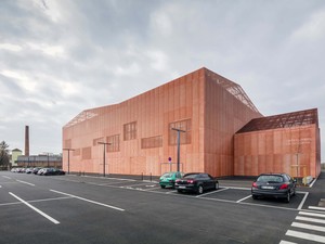 60.Manuelle GAUTRAND_Le Forum_Guillaume Guerin.jpg