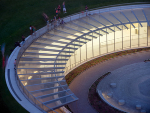 gateway_arch_museum_730_4.jpg