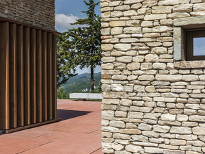 9_East view_detail730.jpg