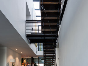 13_Glass_Villa.jpg