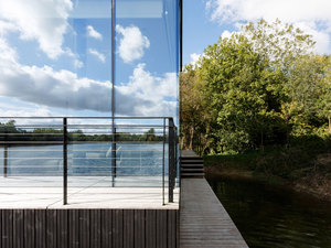 4_Glass_Villa.jpg