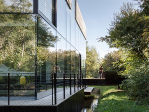 6_Glass_Villa.jpg