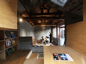 4834_CHI_12_ZMM.jpg
