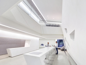 010_ZHA_KAPSARC_Collective_Area_©Hufton+Crow.jpg