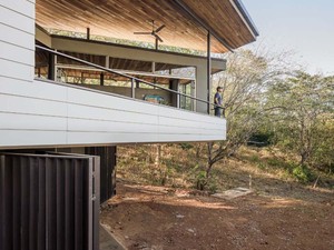 casa-hoja-flotante-8678-7-120002000.jpg